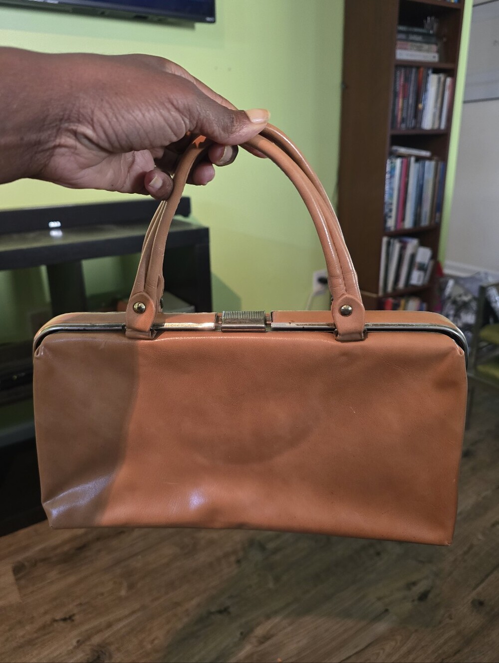 Vintage Structured Top-Handle Handbag in Saddle Brown